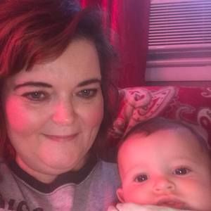 Meet your Posher, April